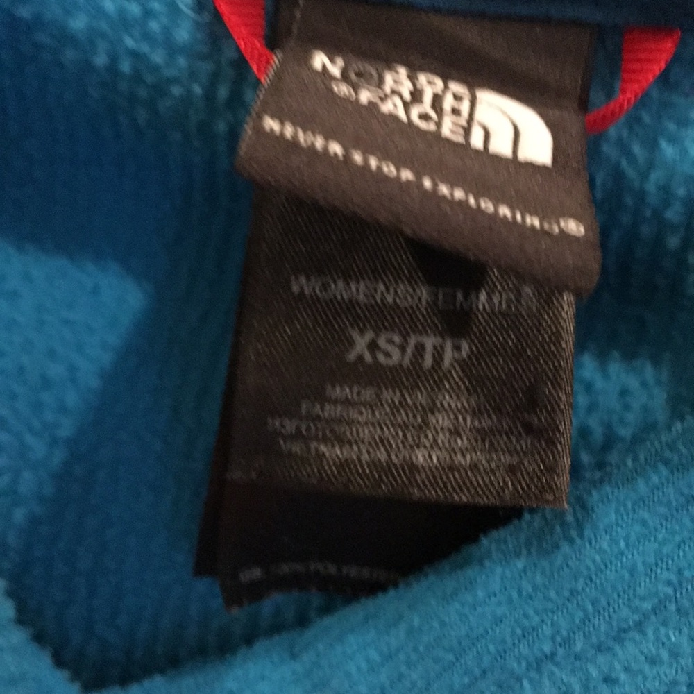 The North Face kangaroo pocket hoodie, Sz XS. - Picture 3 of 4